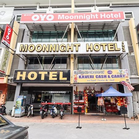 Oyo 89381 Moonnight Hotel Batu Caves Eksteriør billede
