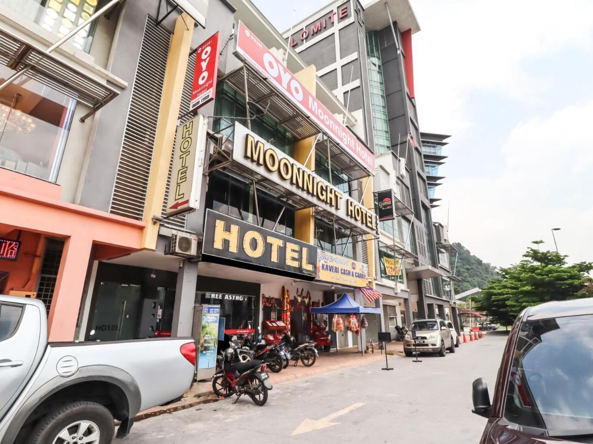 Oyo 89381 Moonnight Hotel Batu Caves Eksteriør billede
